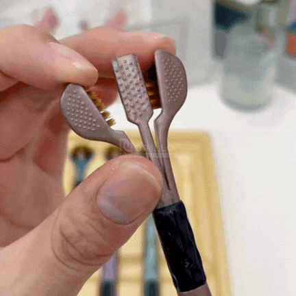 Norillo™ - 3D TriBrush for a Complete Clean in Half the Time